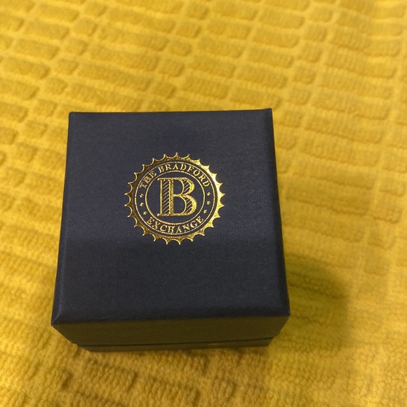 Bradford Exchange “Today and Always “ ring - Picture 4 of 4